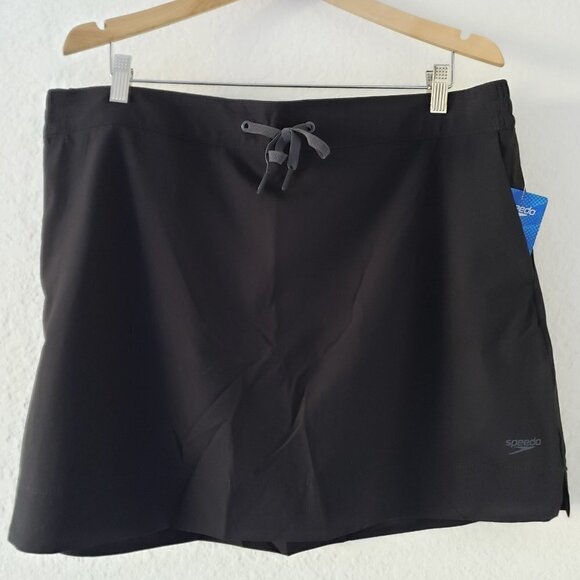 NWT - Speedo Ladies' Swim Black Skort - Size XL - Picture 4 of 4